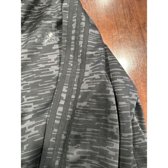 Mens Adidas Jacket Size Med Black And Gray With Black Stripes On The Sleeves - Picture 2 of 6